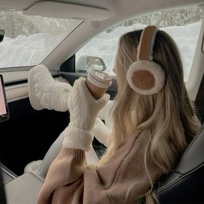 Ear Muffs Wool Plush Earmuffs Ear Warmers Women Khaki Fashion Sheepskin Fur Earmuffs For Winter Warm Headphones Muffs Woman Cover 250903