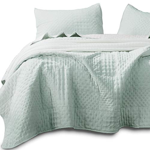 Kasentex Quilted Coverlet 3-pc Mini Bedding Set-All Season Lightweight Ultra Soft Stone Washed Blanket-Heat-Pressed 2-Tone Reversible Color, King + 2