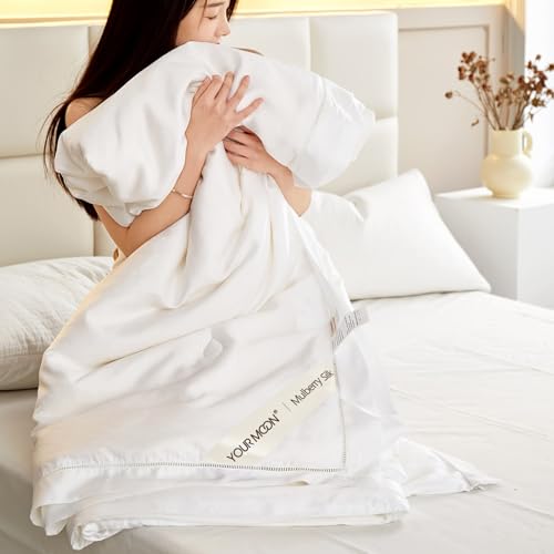 YOUR MOON Pure Mulberry Silk Comforter King Size for All Season,100% Natural Long Strand Silk Fill Duvet, Luxury Bedding, Noiseless Smooth Jacquard Ra