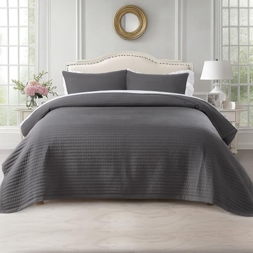Oversized King Quilt Set 112"x106" – 3-Layer Soft Washed Lightweight California King Bedspread, Minimalist Nordic Design, All-Season Quilt Bedding (