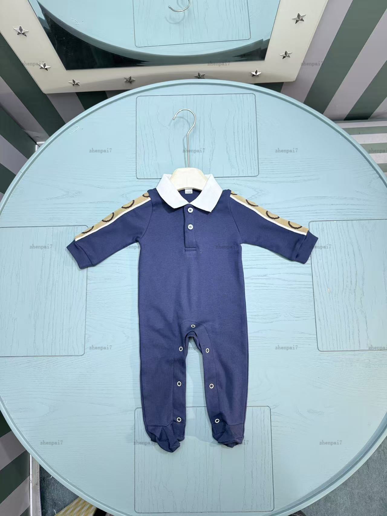 Top newborn jumpsuits Fine fabric lapel toddler romper designer Baby clothing Long sleeve infant bodysuit A135X04N259