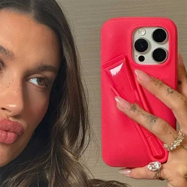 Cell Phone Cases Luxury 3D Lipstick Make-up New Color Phone Case For iPhone 15 14 13 12 11 Pro Max Plus INS Hailey Camera Protection Soft Co