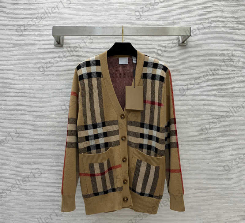 Cardigan Womens Sweater Classic Plaid Double Pocket V Neck Knitting Cardigans Single Button Long Sleeve Standard Wool Knitwear High-end Brand Women