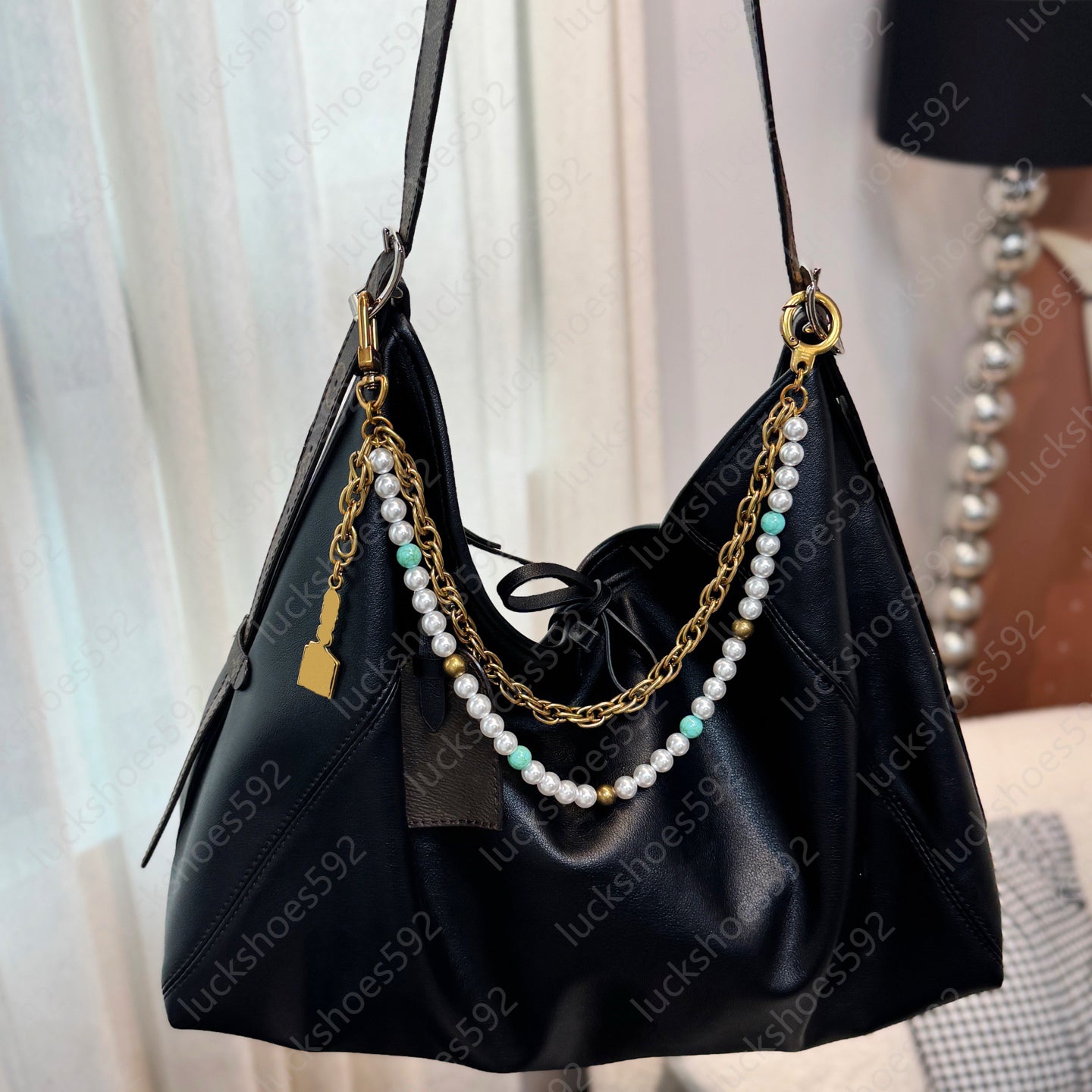 luxury long chain bag charms accessories Pearl charms for womens mens orichalcum Belt chain golden bean turnbuckle quality nice retro bag charms Hig