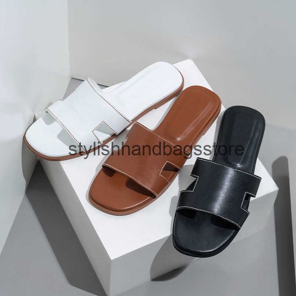 Slippers famous genuine leather one-piece slippers slides solid color sandals womens shoes H241130