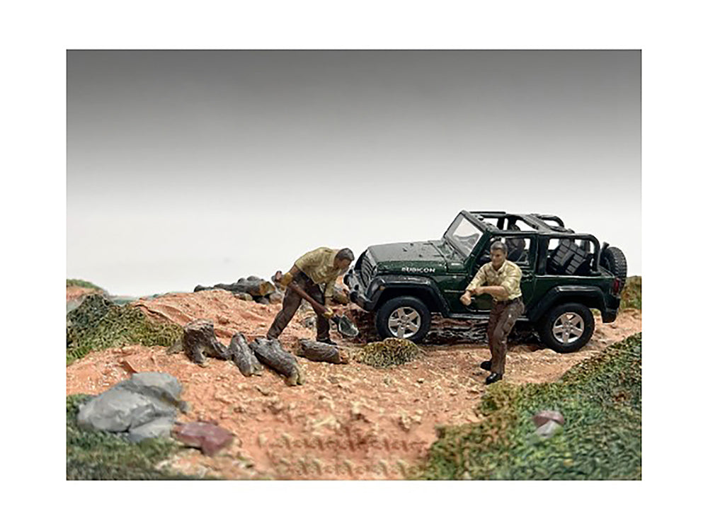 "4X4 Mechanics" 2 Piece Diecast Figure Set 2 for 143 Scale Models by American Diorama