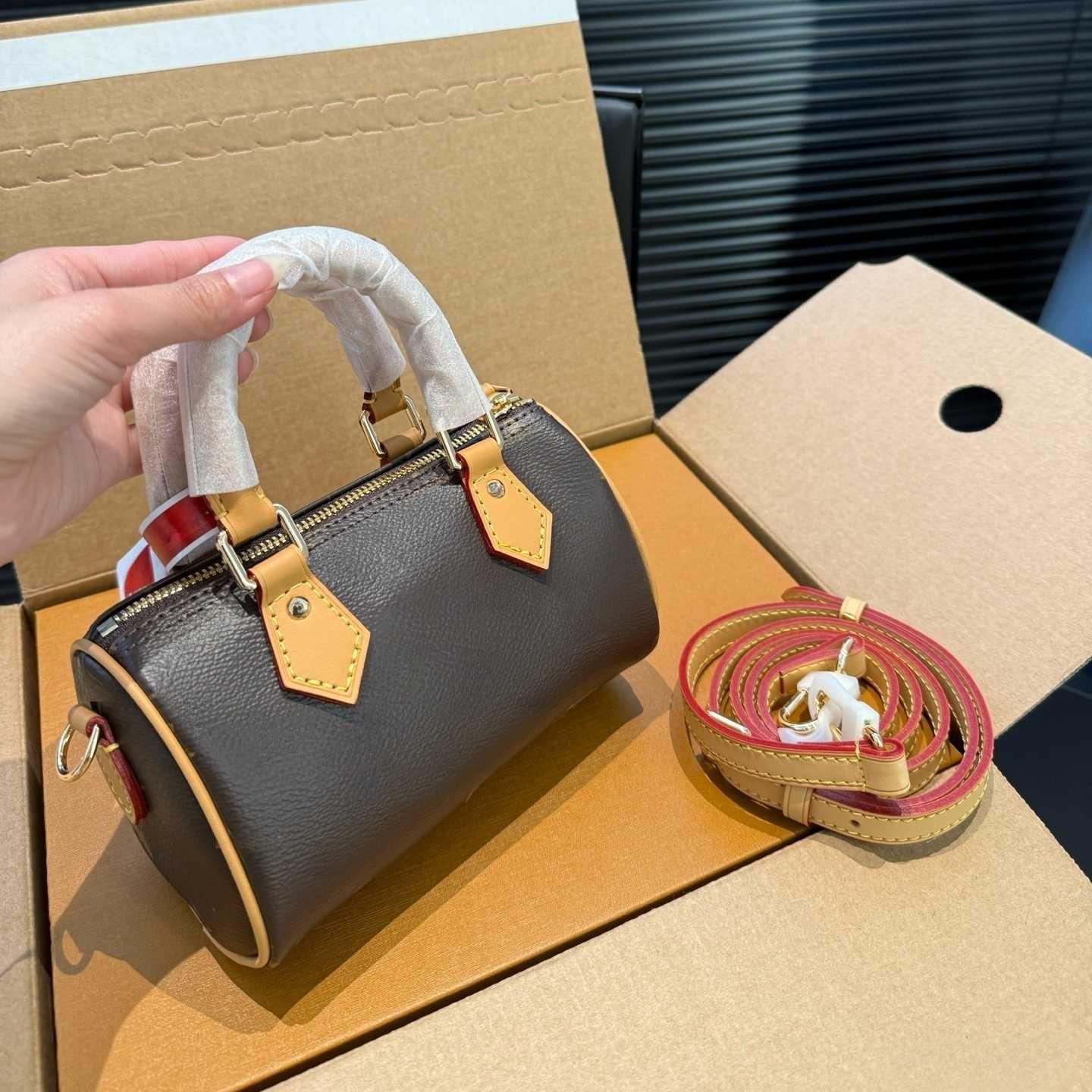 Designer Mini Nano 16cm Shoulder Bag Women Leather Denim Crossbody cheery Luxury Brand Embossed Tote Purse Brown Flowers Handbag 20cm