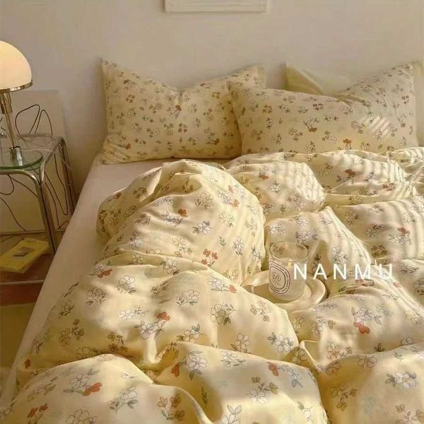 Ins Pastoral style yellow ral double large down duvet covers flat bed sheets pillowcases princess bedding Y241012