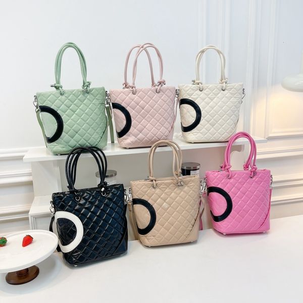 Designer Handbag Classic Handle Bag Letters Argyle Grid Grain Design Stylish Shoulder Strap Crossbody Bag Business Commute Shoulder Bag Leis