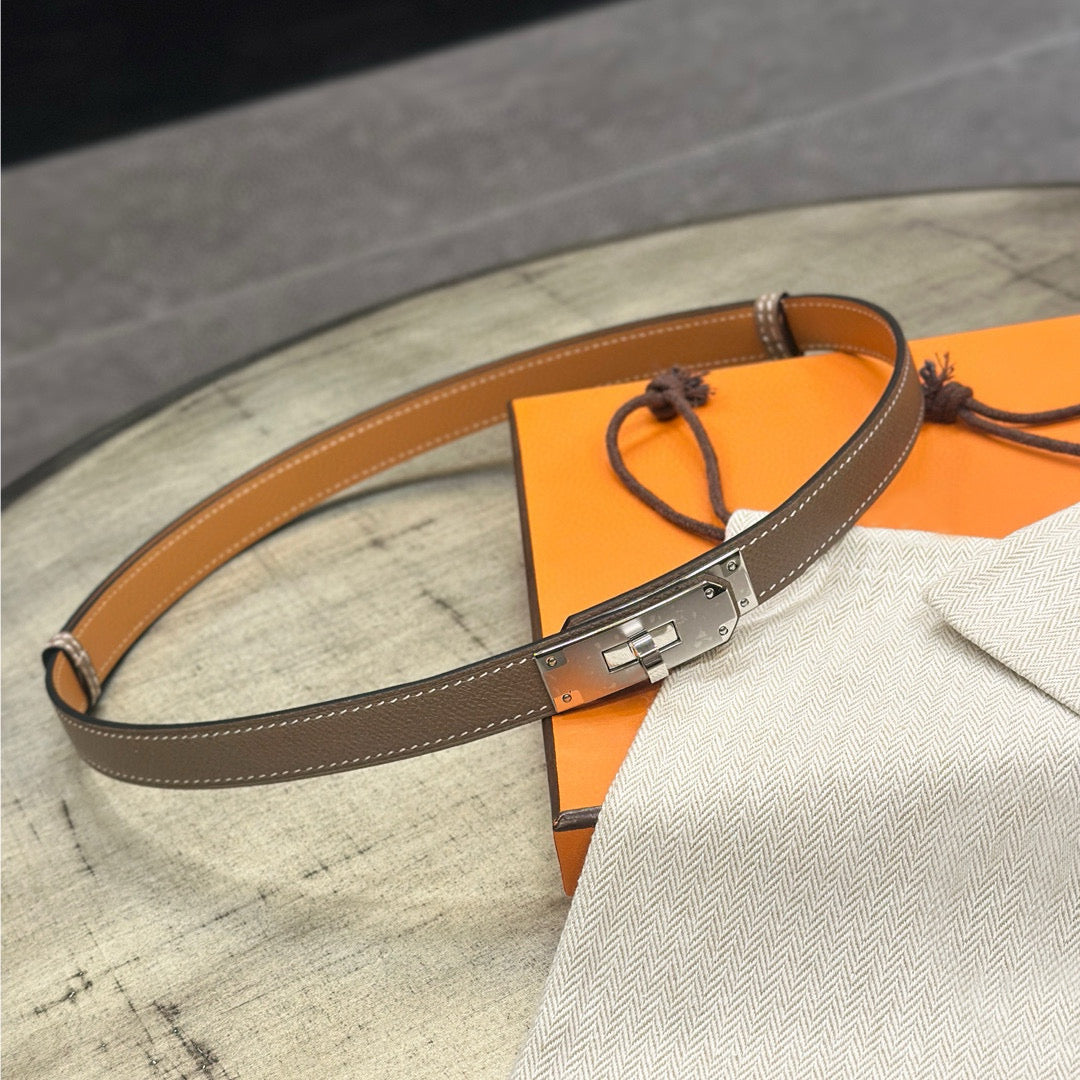 Luxury women belt Designer belt bag Detachable waist bag High Quality leather belt bag Adjustable length belt Crossbody Waist Purse mini bag with bo