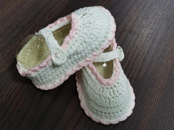 First Walkers Special Price Handmade Crochet Baby Sandals Spring Autumn Girls Shoes 11cm