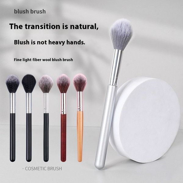 Soft hair flame highlight single powder blusher portable halo dye beginner makeup brush beauty tools