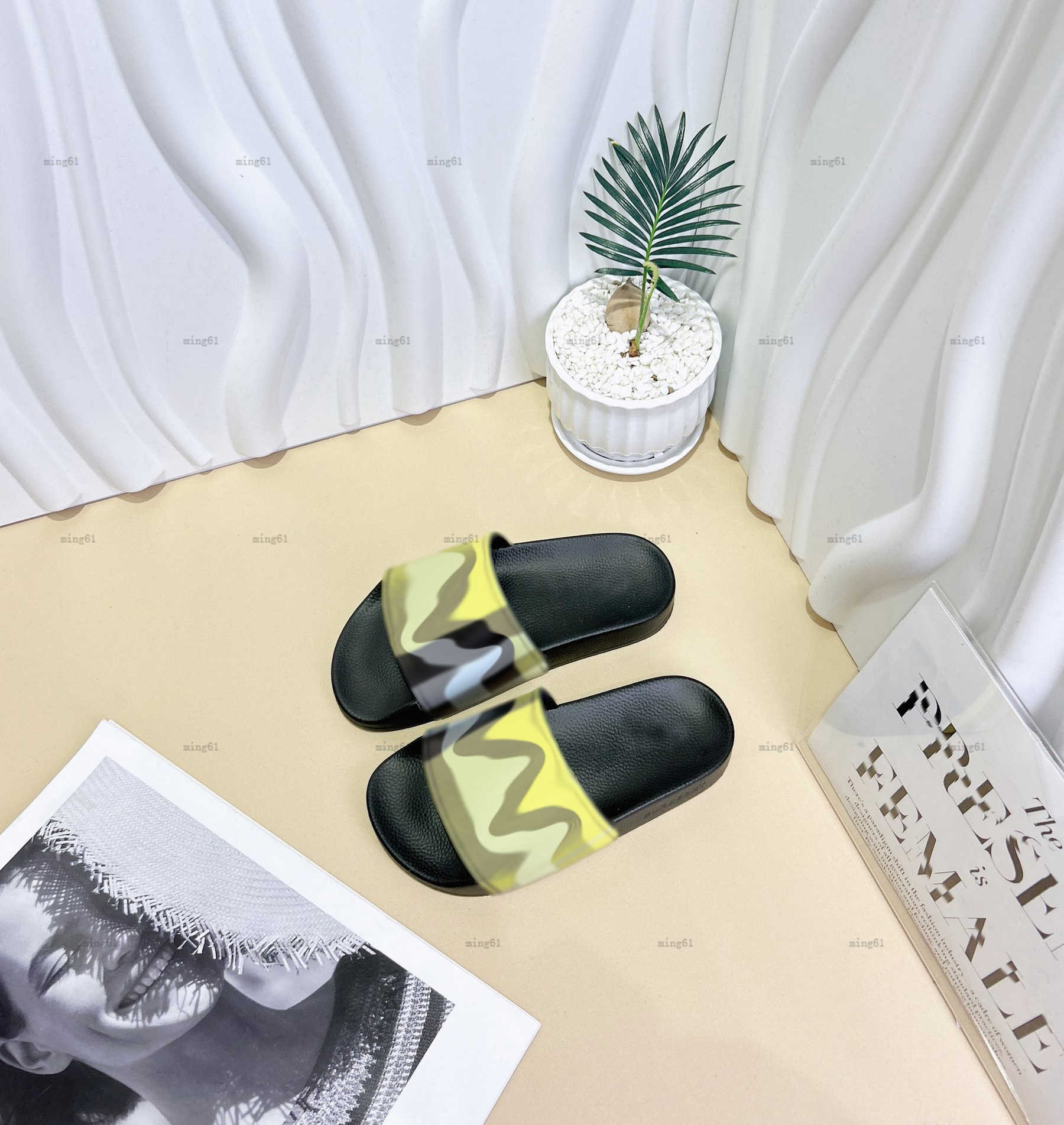 Brand kids slippers Minimalist plaid printing baby shoes sizes 26-35 Including shoe box summer Yellow stripes boys girls Sandals