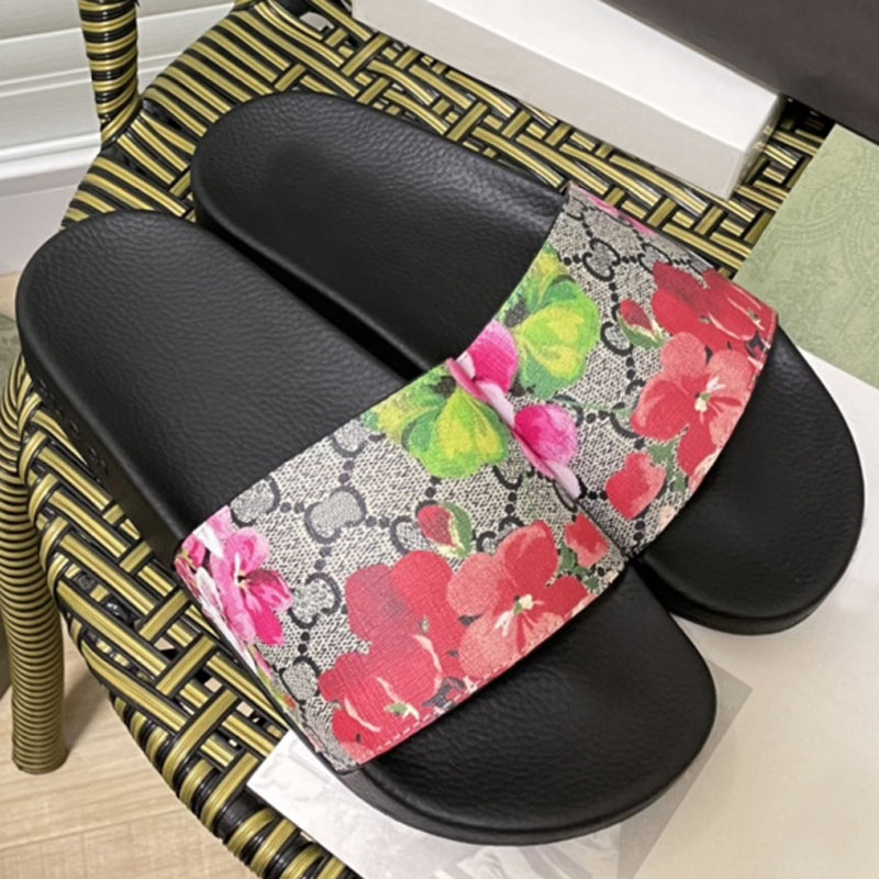 Men&#039;s Sandals Designer Women&#039;s Slippers Slides Red Flower Blue Flower Green Classic Summer Beach Slippers Flat Bottom Home Fashion Large S
