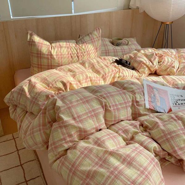 100% cotton Soft Bedding Set Stripe Printing Duvet Cover with Case Bedclothes Bedspread cases Comforter Sets X250203