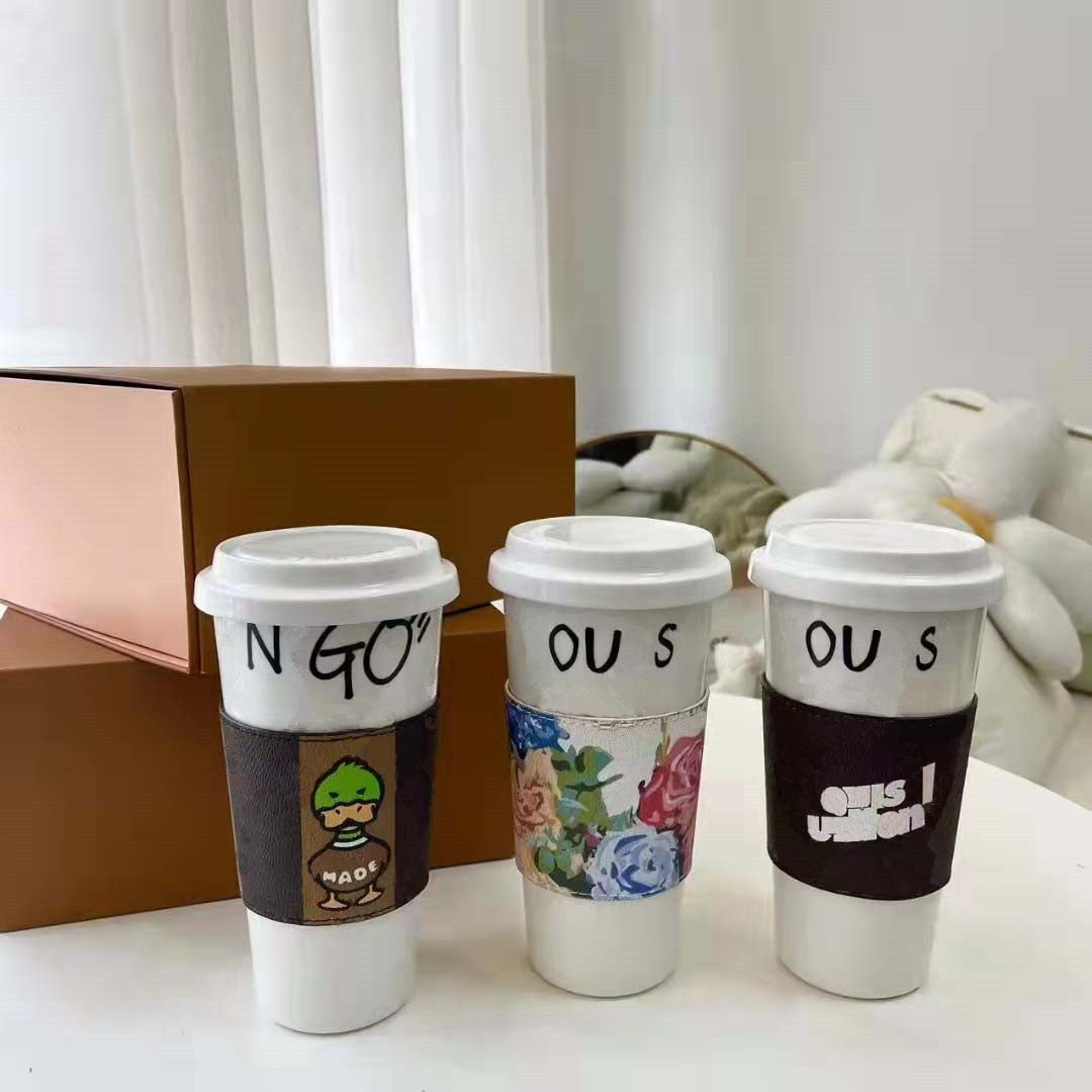 Designer Tumblers Ceramic Mug With Cup Cover Lid 600ml With Gift Box Luxury Letters Mug Flat Bottom Water Cup Coffee Cups X241219