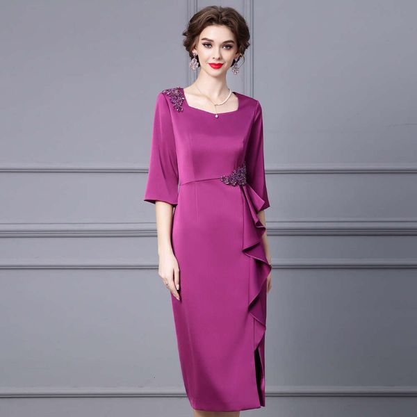 2024 New Autumn Dress for Wedding Purple Square Collar Nail Diamond Lotus Leaf Side Length Hip Wrapping Skirt Self-cultivation Loose Round N