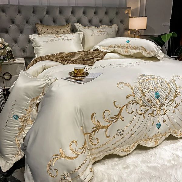 European Comforter Sets 4 Pcs Cotton Elegant Ice Silk Bedsheets with Pillows Case Quilt Cover Wedding Bedding Set 240329