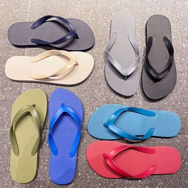 2024 Free shipping Men Flip-flops Eye-catching Casual style Fashion Pretty Comfortable Suitable Lightweight Outdoor Strolling Beach Triple B
