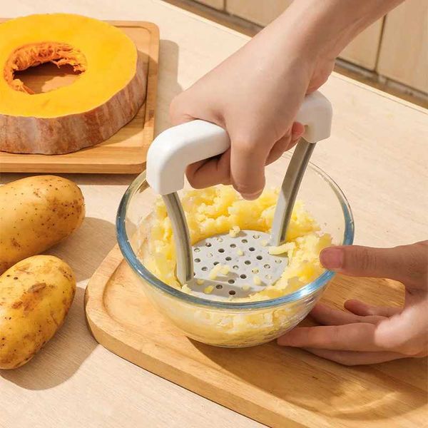 Durable potato juicer kitchen vegetable mixer fruit juicer with anti slip handle kitchen small tool B240809