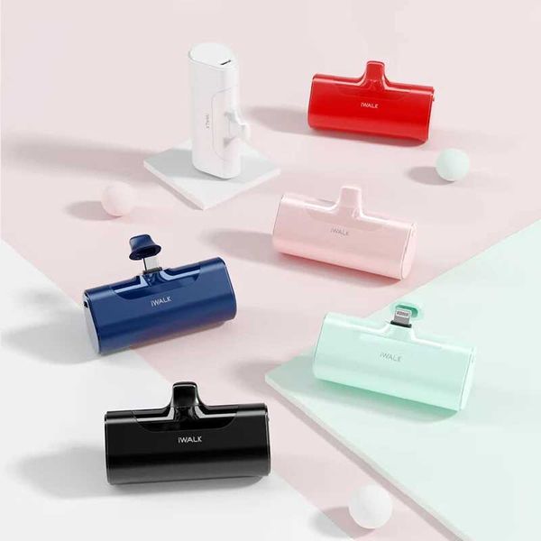 Cell Phone Power Banks IWALK Mini Portable Caule Cute Pocket Power Bank 4500mAh Mobile Power Bank Suitable for iPhone 14-13-12-11 Pro Lightn