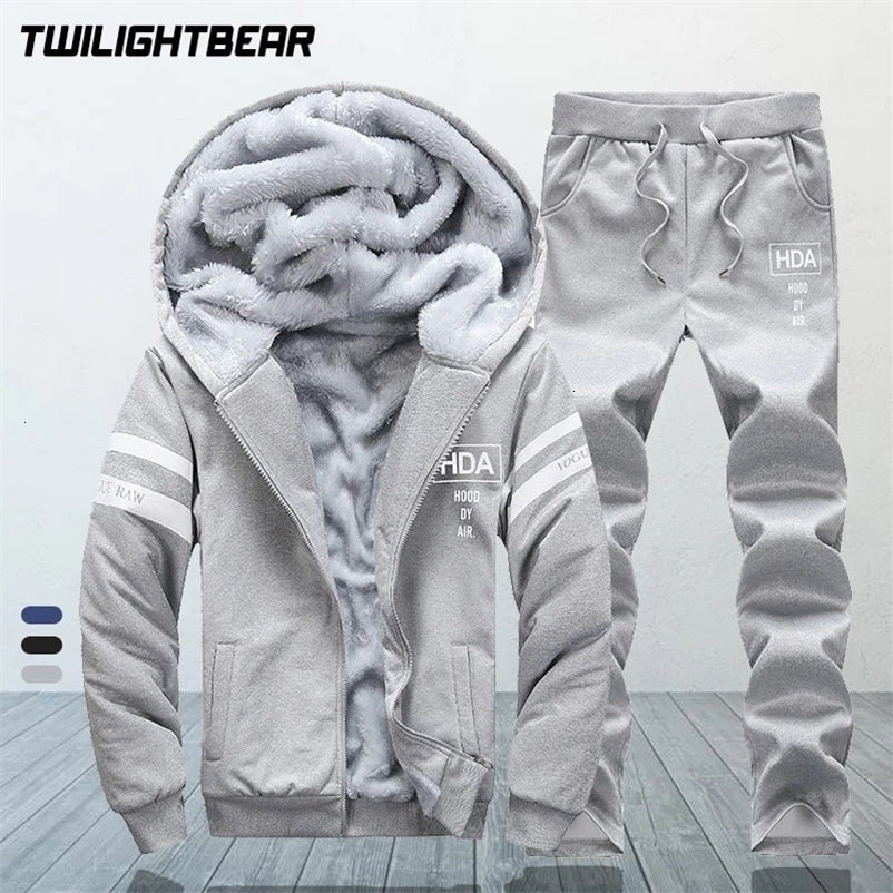 Winter Tracksuits Men&#039;s Sweat Suit Hooded Thicken Fleece HoodiesSweatpant Letter Print Men Casual Clothing Set H3F208 240110