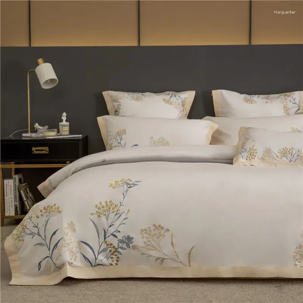 Bedding Sets 60S Egyptian Cotton Embroidered Set For King Size Bed Sheet Pillowcase Duvet Cover 4pcs Home And El