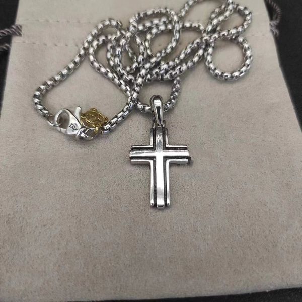Colar de grife masculino Designer de judeu Jewlery Silver Retro Cruz Fashion Jewellery Cades for Men Pingente Colares Annody Women Boys Part