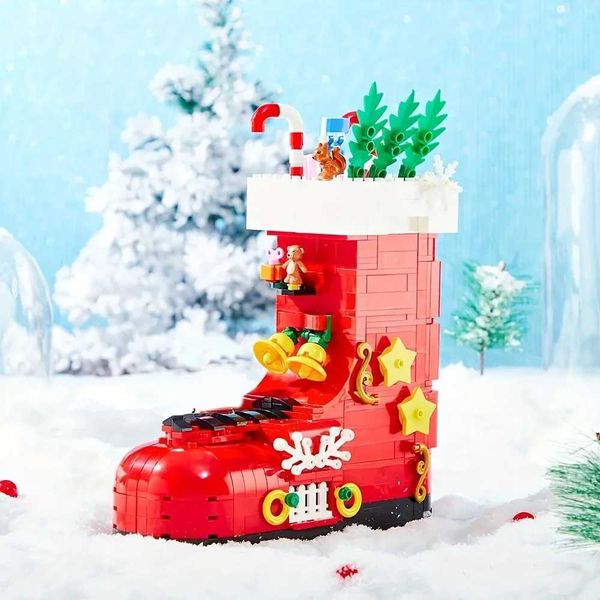 779pcs Christmas Shoes Model Building Blocks Set Create Adorable Architectural Masterpieces for Room Decoration PerfectC250108
