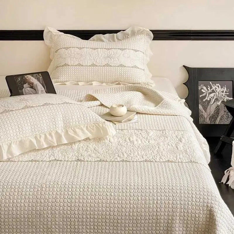 Solid Embroidered Bedspread Quilt Set 3pcs Quilted Bedding Cotton Quilts Bed Covers Pillowcase Blanket King Queen Size Coverlets 252033 SMY