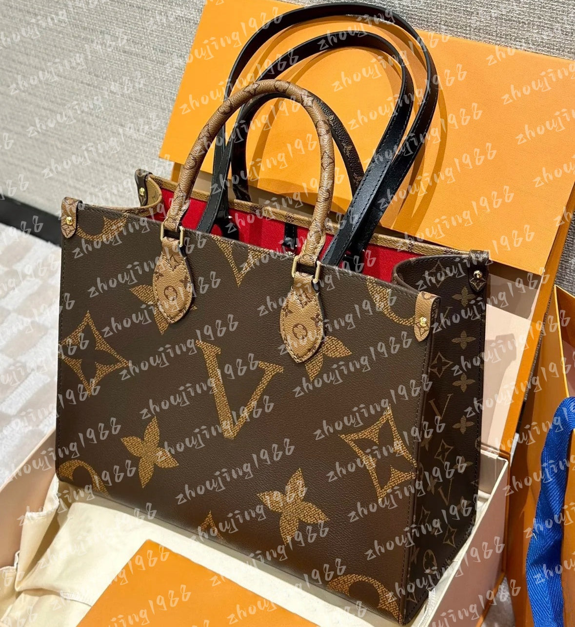 Onthego the tote Mirror quality Designer Bag for Woman man fashion 10a Crossbody black embossed bags Lady Luxurys Handbag real Leather Shoulder clut