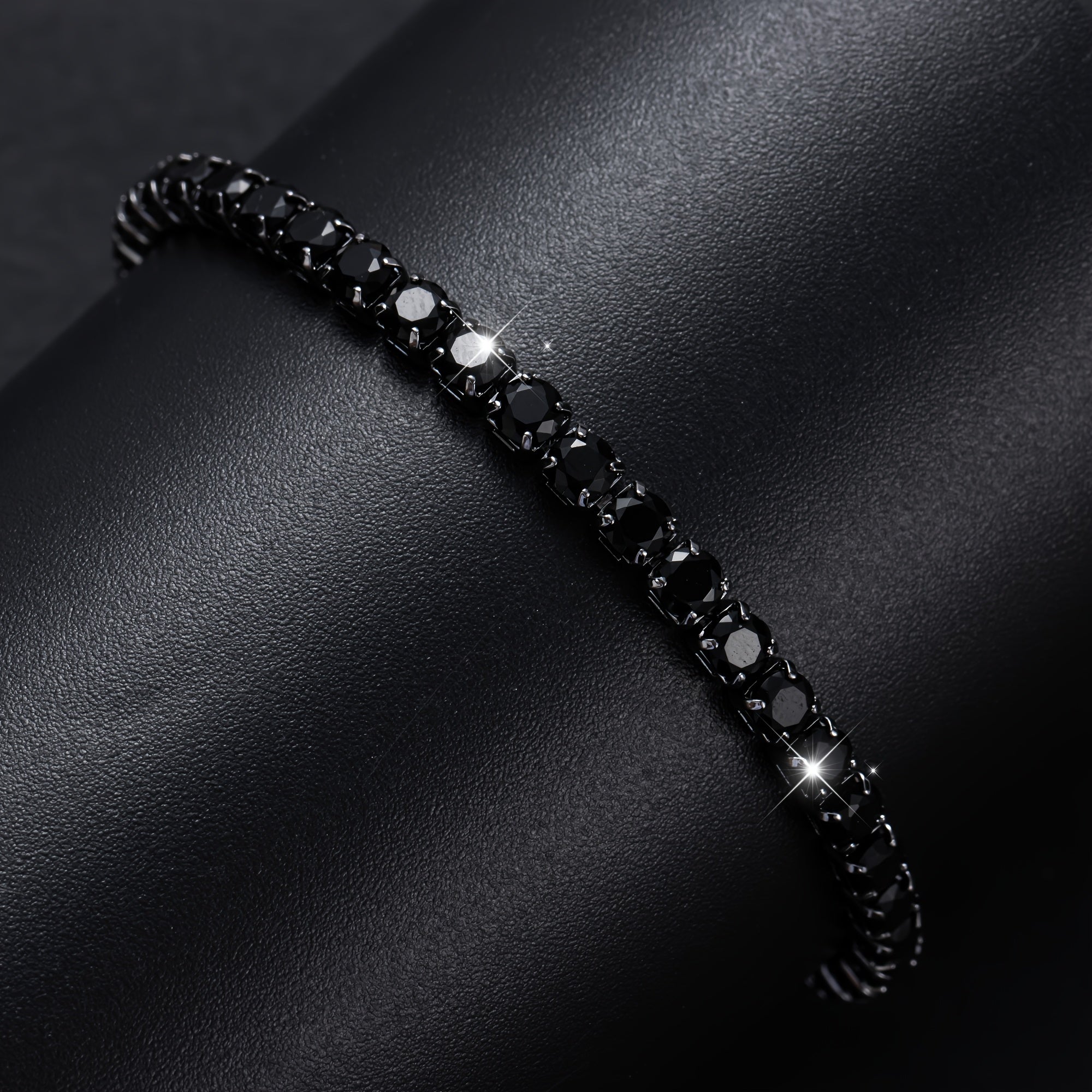 TEMU 4mm Black Cubic Synthetic Zirconia - Unique Gothic Design, Featuring Synthetic Zirconia And Copper, Casual Attire Gifting. Ideal For Weddings,