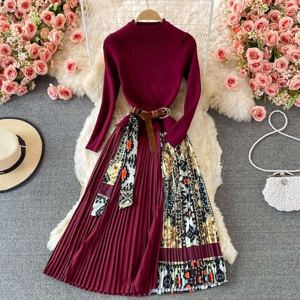 Autumn and Winter French Printed Patchwork Fake Two-piece Skirt with Waist Cinched Stand Up Collar Knitted Sweater Pleated Dress Temperament