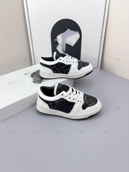 Classics Child Sneakers Lace-Up kids shoes Size 26-35 designer shoes Box protection Black and white design baby casual shoes
