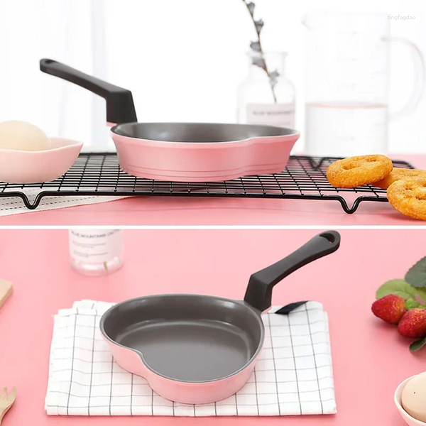 HT Heart Pans Shaped Frying Pan Food Breakfast Egg Ceramic Non-stick Kitchen Cooking Pot Grilling Cookware Household Canteen Tool