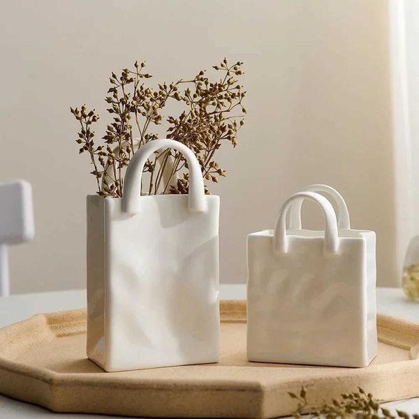 Vases Modern Decorative Vase Handbag Ceramic Vase Decoration Home Flowers for Decor Table Decoration Accessories Room decor Vase Gift z24121