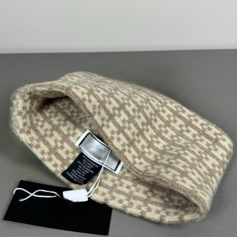 Designer Headband Elastic Breathable Women&#039;s Headbands Suitable for Sports Soft and Comfortable Stylish Design with Letter Pattern