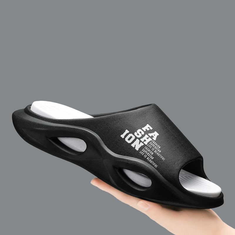 2024 New Men&#039;s Slippers Indoor Outdoor Sandals Beach Comfortable Soft Sole Slides Design Men Casual Shoes Mens Home Slippers