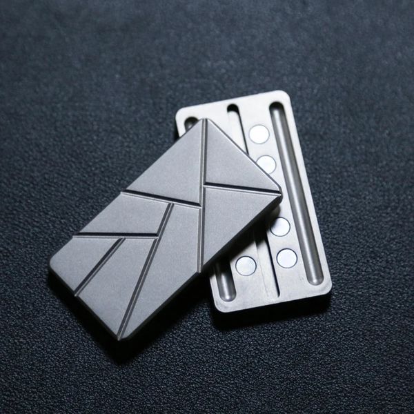 Keyboard Fidget Slider EDC Magnetic Push Slider Fidget Toys ADHD Tool Anxiety Stress Relief Toys Fingertip Spinning Top 240125