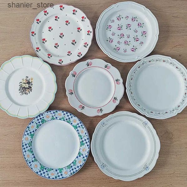 Dishes Plates Chinese Ceramic Board Household 8-inch Flat Plate French Retro Western Tableware Flower Porcelain Chinese Tableware Baking L24