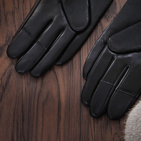 autumn and gloves, winter Leather warmth for women, business driving, touch screen, goat skin gloves, outdoor top