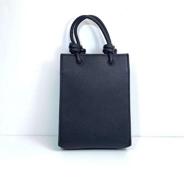 2024 New Spanish Bear Crossbody Best Selg Handbags European And American Women&#039;s Shoulder Bags