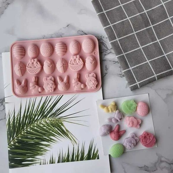 High Quality Easter egg mold rabbit mini silicone mold for baking gum candy chocolate cookies jelly pet dog food molds at Easter parties T25