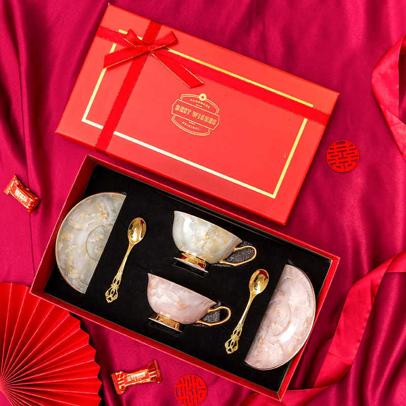 Practical wedding gifts, creative gifts for brides, and niche bone China coffee cup gift boxes W241210