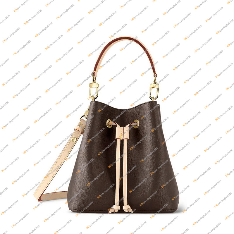 Ladies Fashion Casual Designe Luxury BB Bucket Bag Shoulder Bag Crossbody Totes Handbag Messenger Bag TOP Mirror Quality M46581 Purse