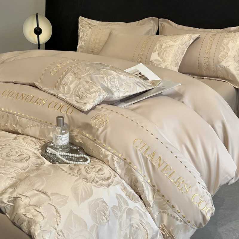 Silk Like Bedding Set White Duvet Cover Set Soft Lightweight Polyester Satin Comforter Cover Hotel Silky Bedding Sets Queen XJ250619