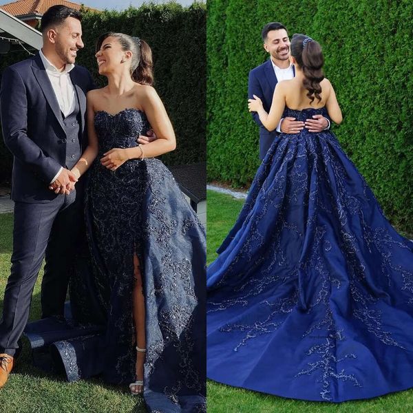 Stunning Navy Blue Dress With Overskirts Sweetheart Beading Lace Wedding Dresses Bridal Gowns Front Slit Sweep Train Designer Country Robe M