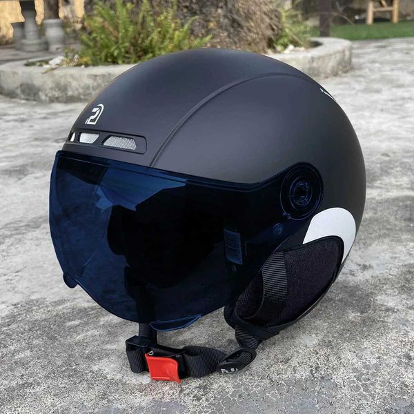 Cycling Helmets PEMILA Cycling Helmet With Goggles Lens Ear Protection Reflective Sticker Bicycle Helmet MTB Road E-Bike Bike Helmet For Adu