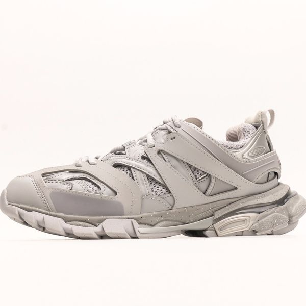 Fashionable design thick soled dad shoes running shoes comfortable foot feel lightweight shoe body shock absorption