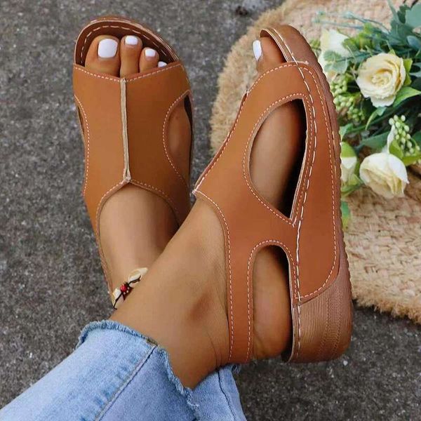 Women&#039;s Med Heels Platform Sandals Summer Peep Toe Casual Clogs Shoes Woman Pu Leather Wedges Roman Sandalias Mujer